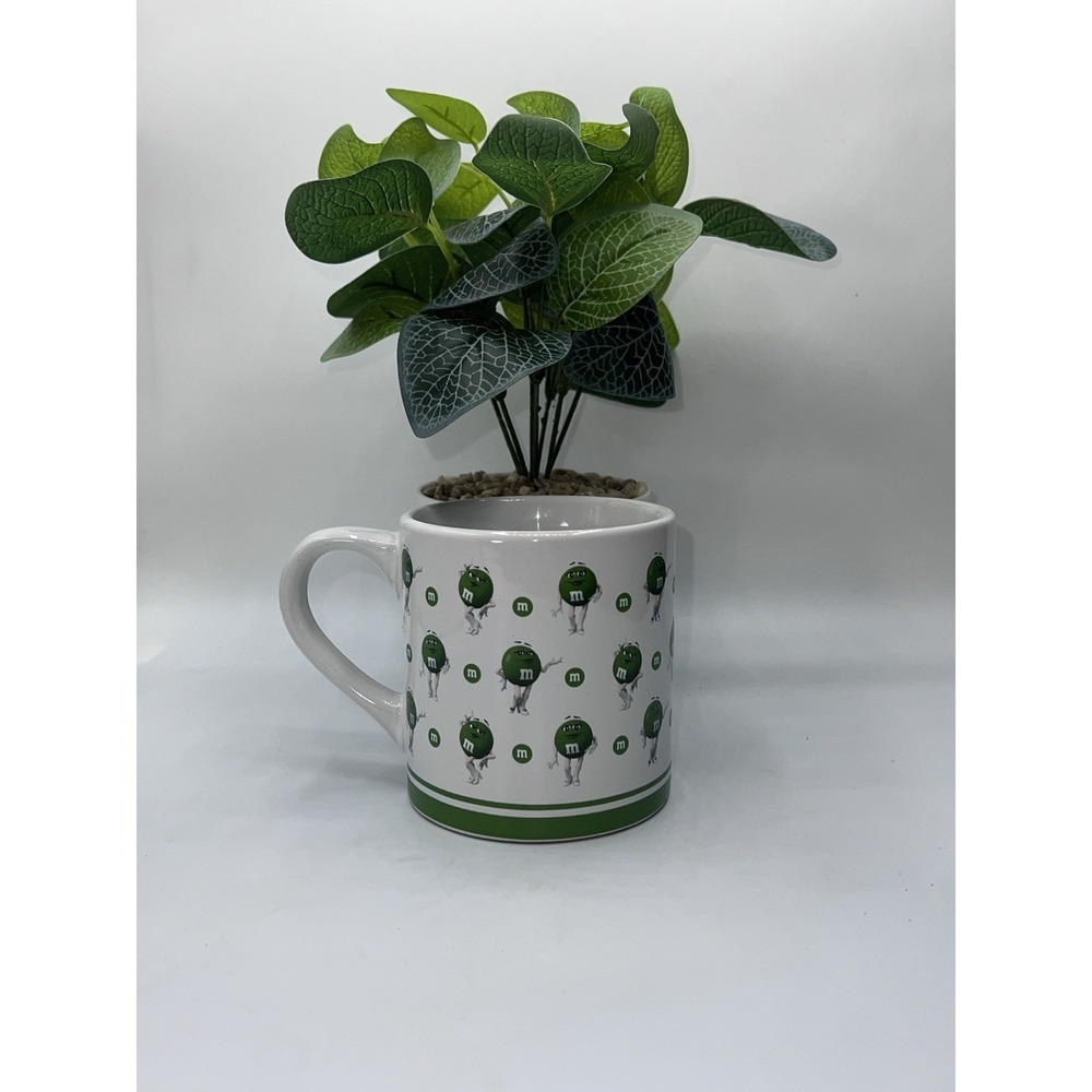 Green M & M Ceramic Coffee Mug 2018 Mars Limited Edition Oversized 16 oz Cup‎
